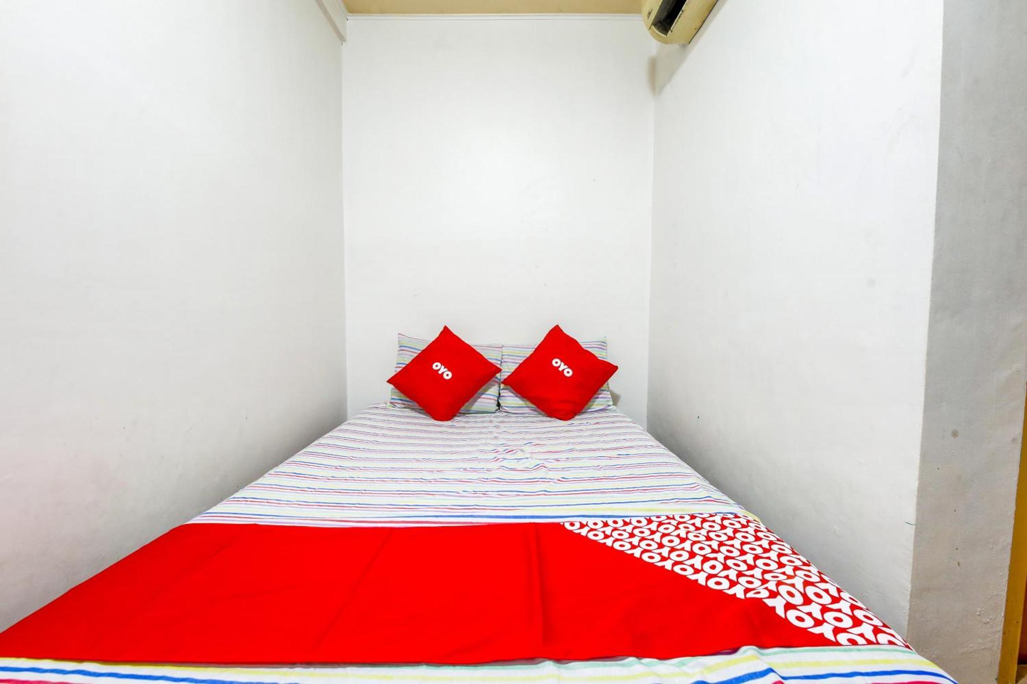 Busline Apartelle Quezon City Exteriör bild