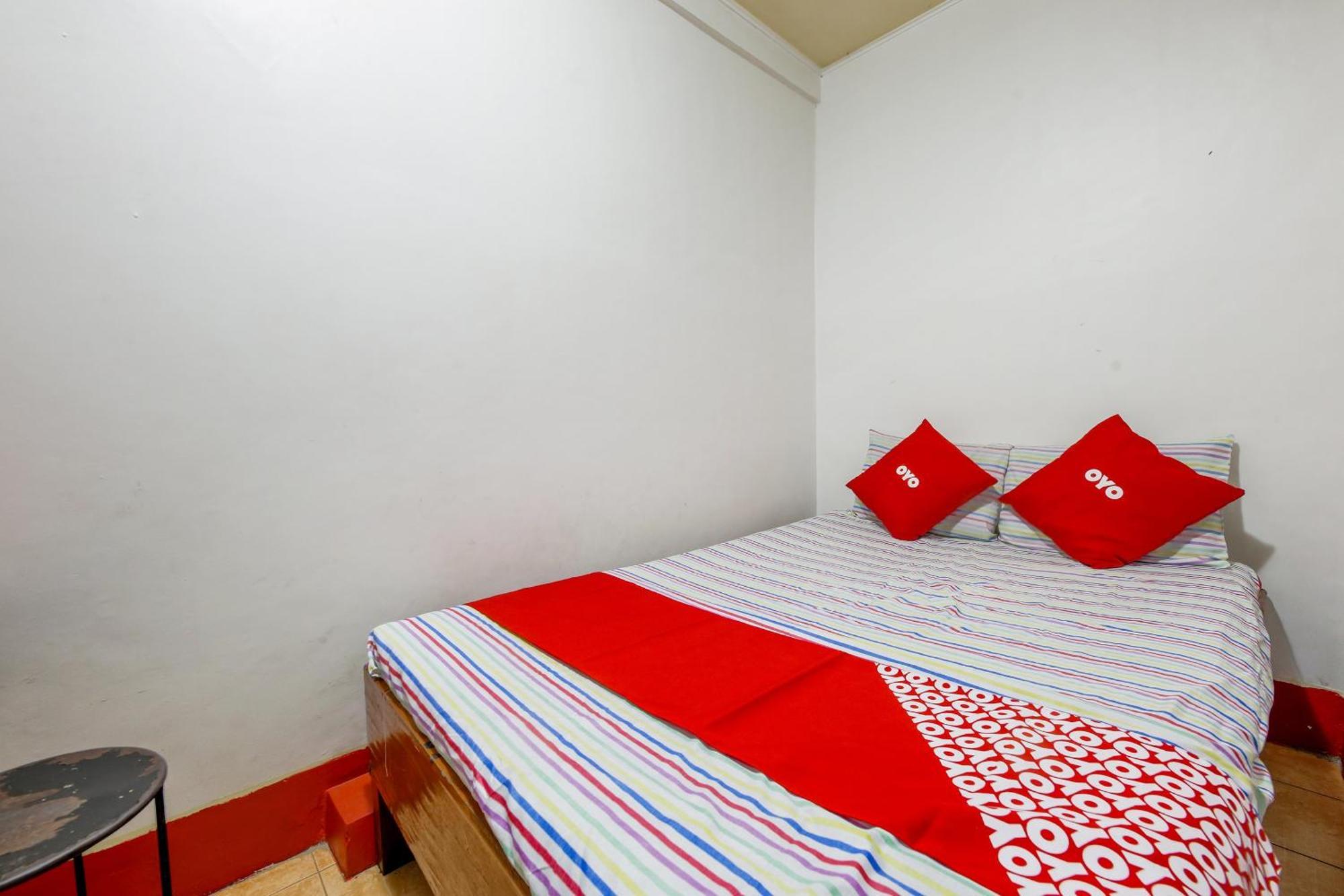 Busline Apartelle Quezon City Exteriör bild