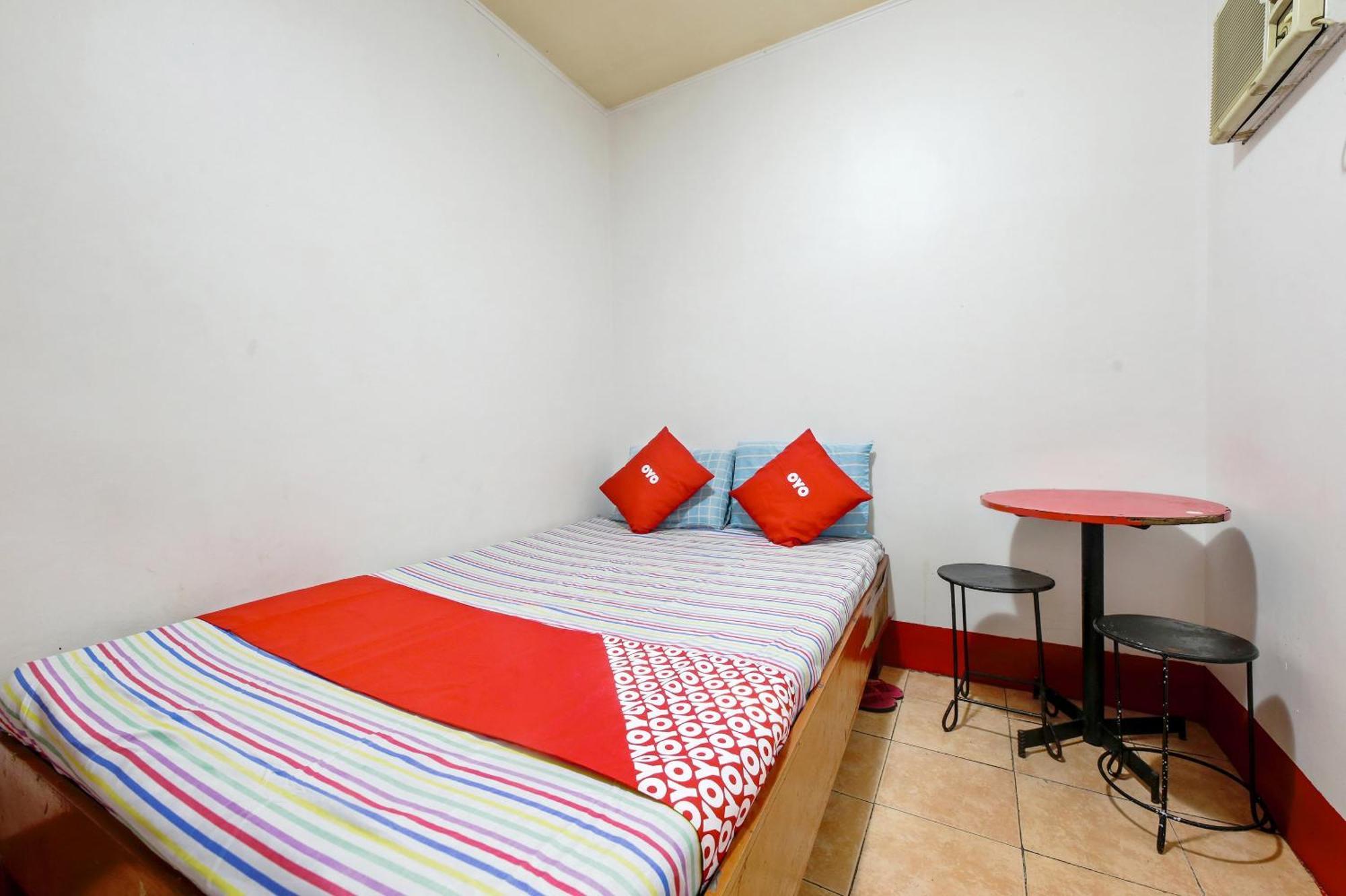 Busline Apartelle Quezon City Exteriör bild